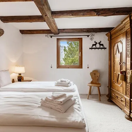 Chalet Chesa Collina With Sauna